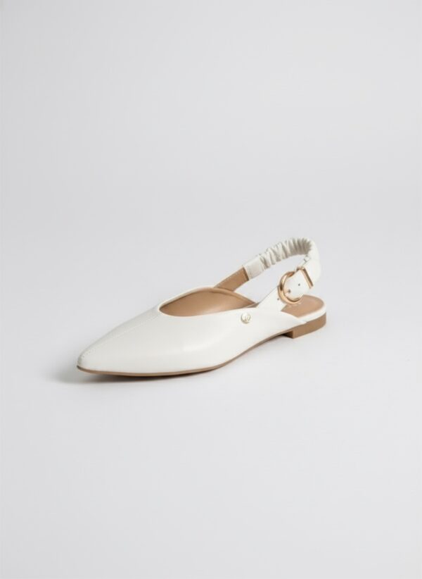 Λευκά μυτερά slingback